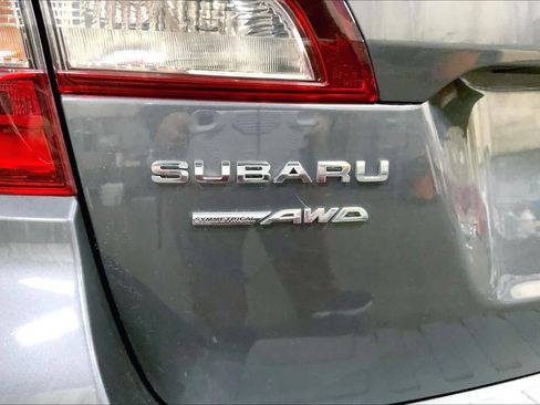 Used 2019 Subaru Outback 2.5i Limited image 11