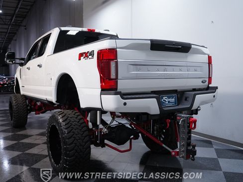 Used 2021 Ford F350 Platinum AWD/4WD image 8
