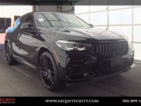 Used 2022 BMW X6 xDrive40i w/ M Sport Package image 1
