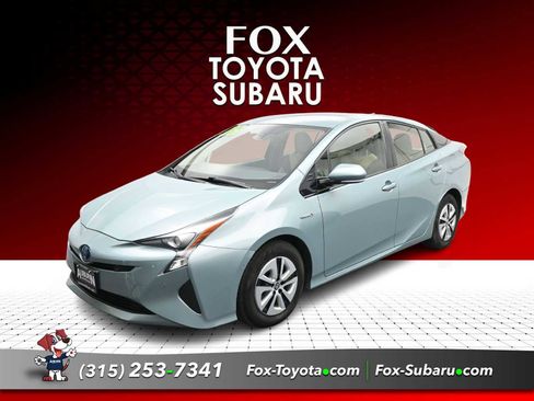 Used 2018 Toyota Prius Two image 1