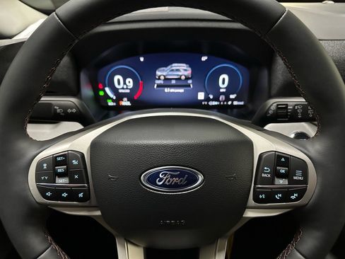 New 2026 Ford Explorer Active w/ Active Comfort Package image 33