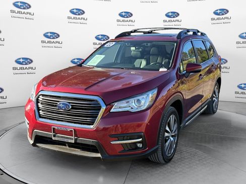 Used 2022 Subaru Ascent Limited w/ Technology Package AWD/4WD image 8
