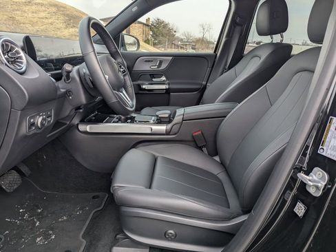 Used 2023 Mercedes-Benz EQB 300 4MATIC image 20