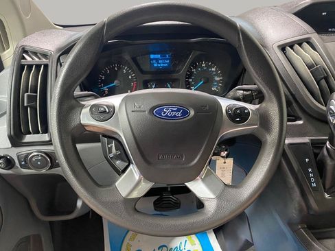 Used 2018 Ford Transit 250 130 Low Roof RWD image 15
