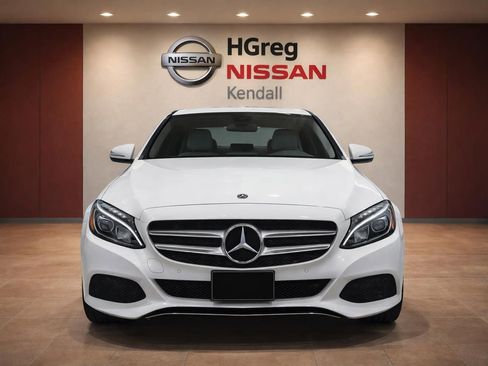 Used 2018 Mercedes-Benz C 300 Sedan image 5