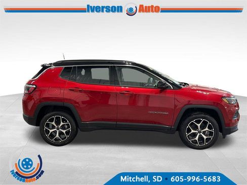 New 2026 Jeep Compass Limited AWD/4WD image 8