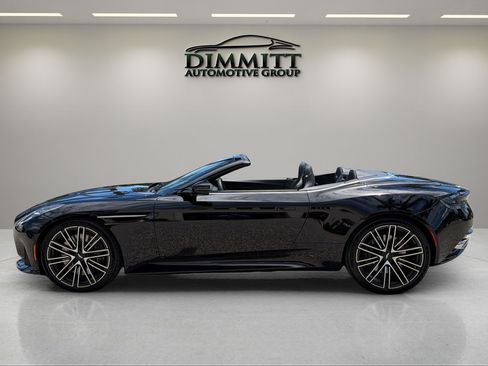 Used 2026 Aston Martin DB12 Convertible RWD image 3