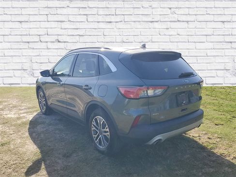 Used 2021 Ford Escape SEL image 3