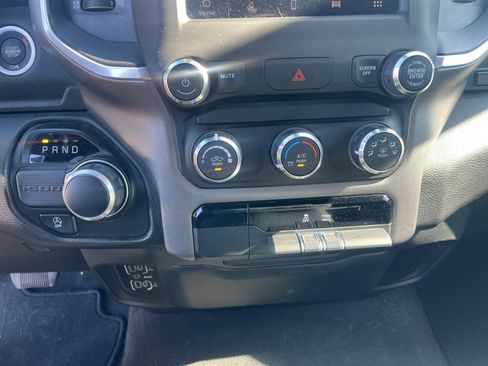 Used 2022 RAM 1500 Big Horn RWD image 31