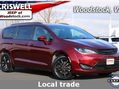 Used 2020 Chrysler Pacifica Touring-L w/ Advanced Safetytec Group