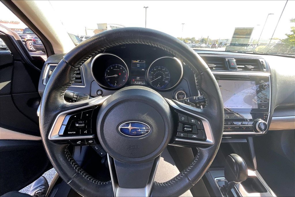 Used 2018 Subaru Outback 3.6R Limited AWD/4WD image 5