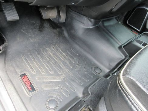 Used 2022 RAM 2500 Laramie AWD/4WD image 28