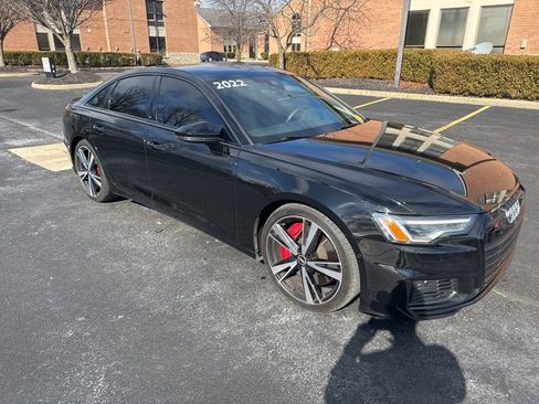 Used 2022 Audi S6 Premium Plus w/ S Sport Package image 3
