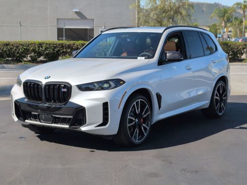 New 2026 BMW X5 M60i image 5