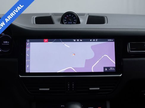 Used 2021 Porsche Cayenne GTS image 36