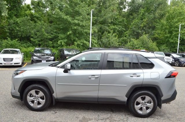 Used 2024 Toyota RAV4 XLE w/ Convenience Package AWD/4WD image 5