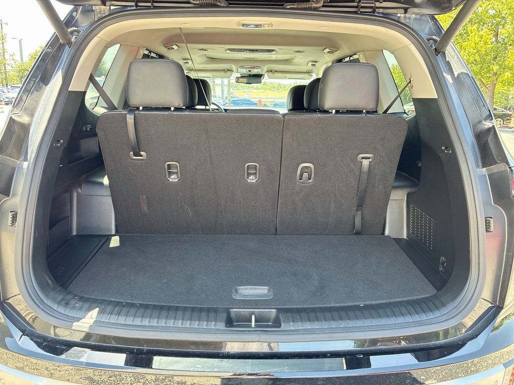 Used 2024 Kia Telluride EX w/ EX Captain's Chair Package AWD/4WD image 28