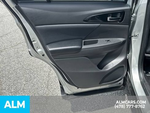Used 2024 Mitsubishi Eclipse Cross AWD image 26