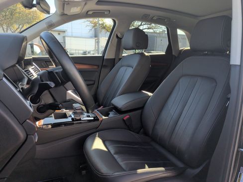 Certified 2023 Audi Q5 2.0T Premium Plus w/ Premium Plus Package image 16