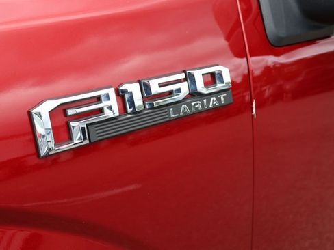 Used 2019 Ford F150 Lariat w/ Equipment Group 502A Luxury AWD/4WD image 29