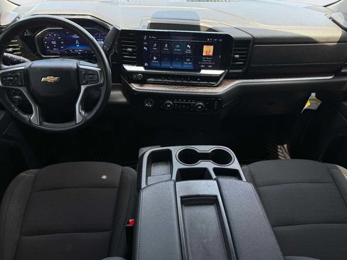 Used 2024 Chevrolet Silverado 1500 LT AWD/4WD image 15