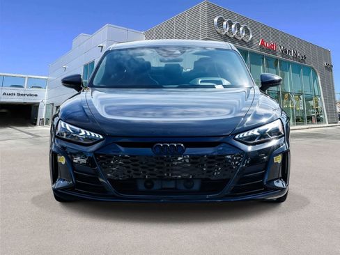 Used 2022 Audi e-tron GT Prestige w/ Prestige Package image 6