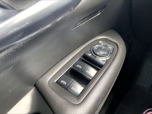 Used 2023 Cadillac XT6 Luxury FWD image 36
