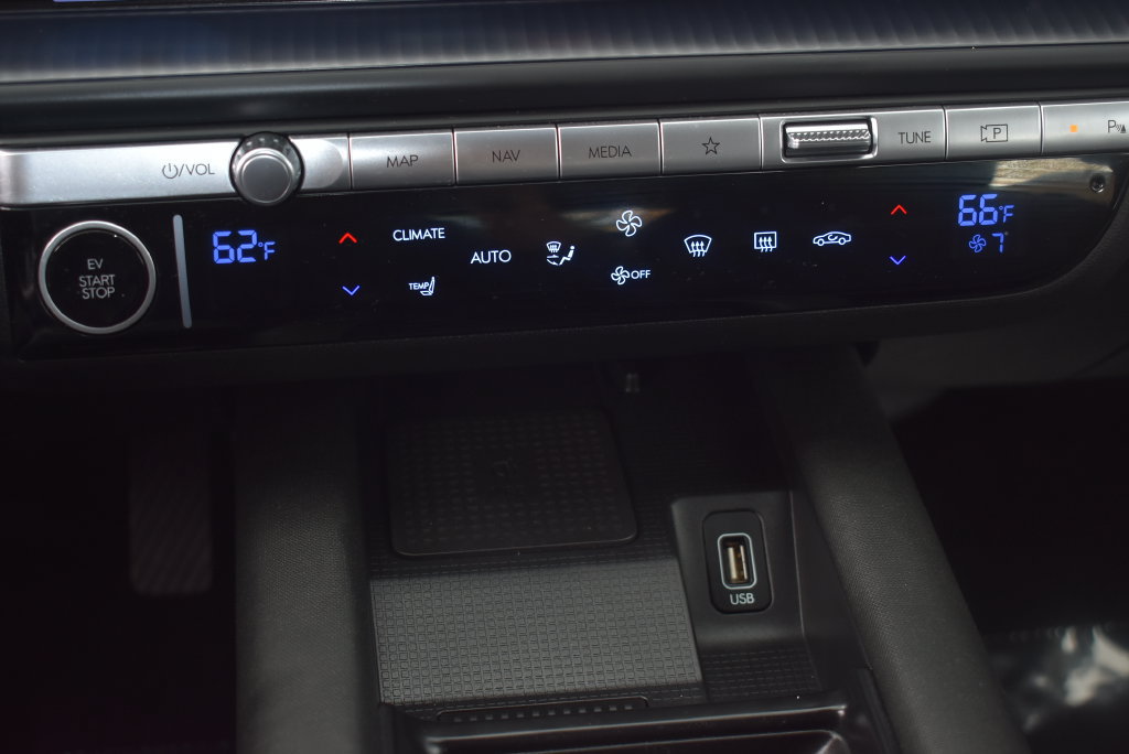 Certified 2023 Hyundai Ioniq 6 SEL AWD/4WD image 32