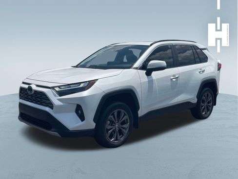 Used 2024 Toyota RAV4 Limited w/ Advanced Technology Package AWD/4WD image 3