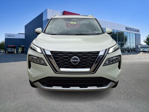 Certified 2023 Nissan Rogue Platinum w/ Platinum Premium Package AWD/4WD image 2
