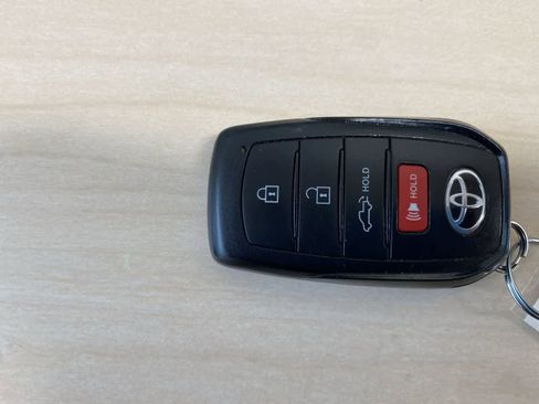 Used 2023 Toyota Tundra Limited w/ Power Package image 42