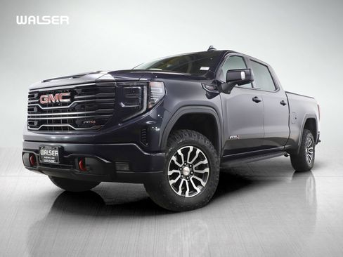Used 2022 GMC Sierra 1500 AT4 w/ AT4 Preferred Package image 1