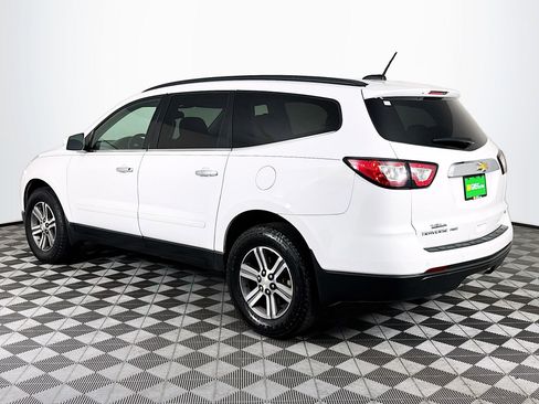 Used 2017 Chevrolet Traverse LT AWD/4WD image 6