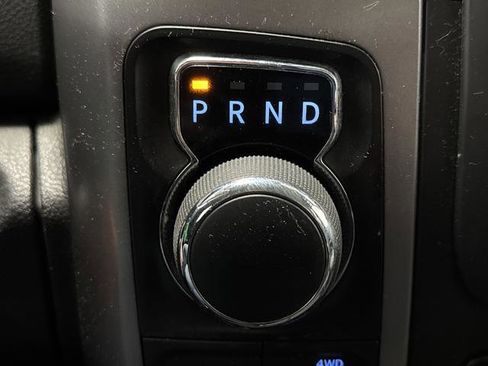 Used 2023 RAM 1500 Classic SLT image 19