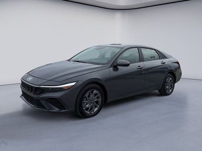 Used 2024 Hyundai Elantra Blue