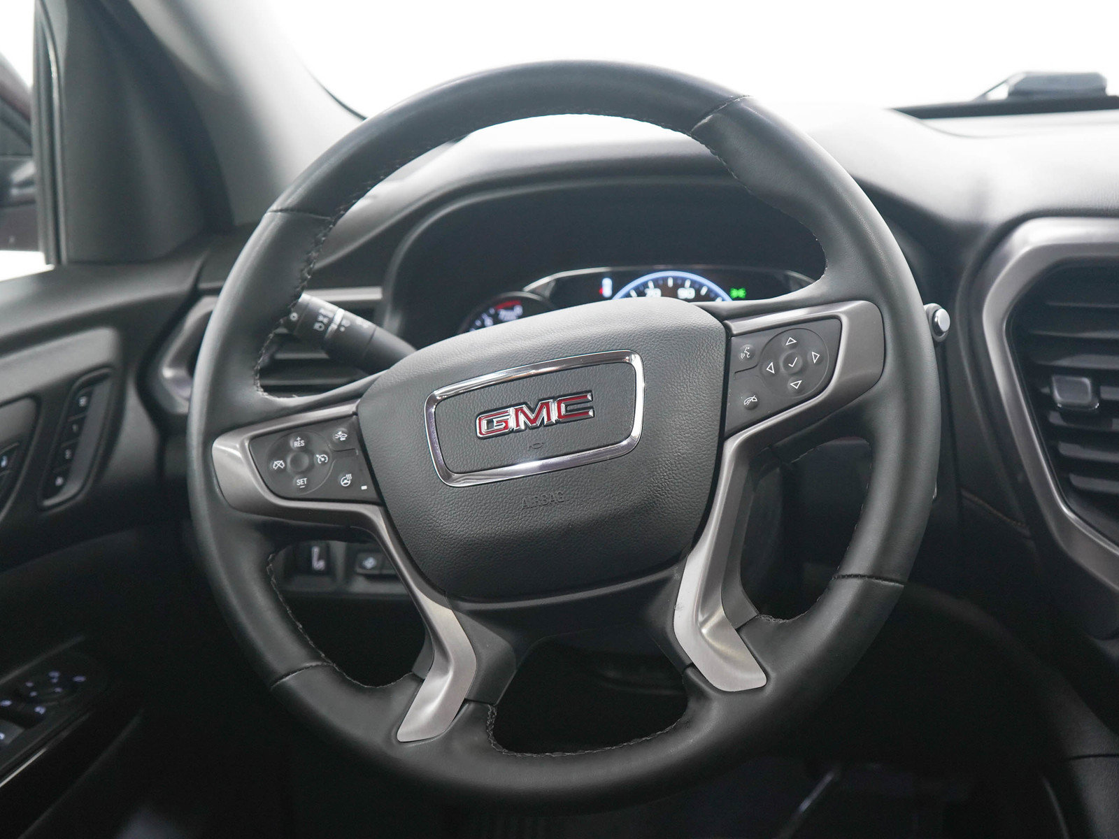 Used 2023 GMC Acadia AT4 w/ Technology Package AWD/4WD image 18