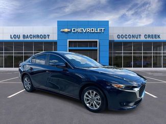 Used 2025 MAZDA MAZDA3 s FWD video 2