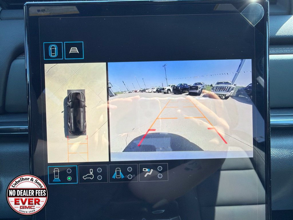 New 2027 GMC Terrain AT4 w/ Convenience Package III AWD/4WD image 25