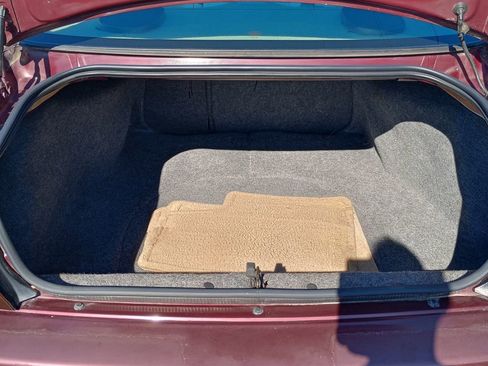 Used 2004 Chevrolet Impala w/ Preferred Equipment Group image 17