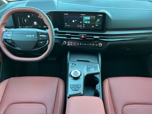 New 2026 Kia Sportage SX Prestige AWD/4WD image 16