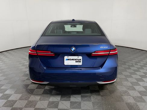 Used 2026 BMW 530i RWD image 10