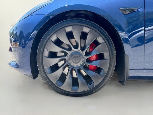 Used 2023 Tesla Model 3 Performance AWD/4WD image 39