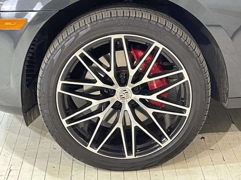 Certified 2026 Porsche Macan S AWD/4WD image 13