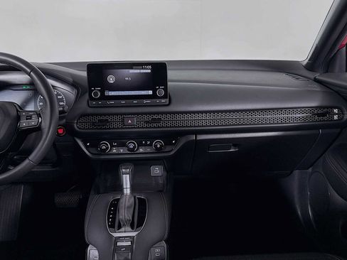 Certified 2025 Honda HR-V Sport image 12