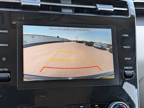 Used 2024 Hyundai Tucson SE AWD/4WD image 23