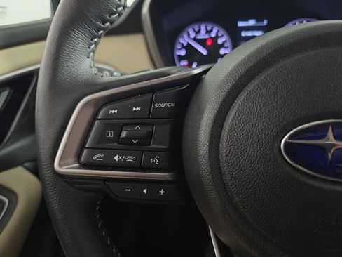 Certified 2025 Subaru Outback Limited AWD/4WD image 14