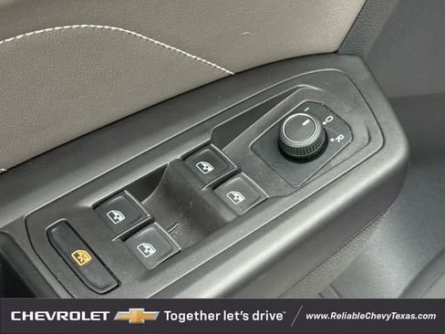 Used 2023 Volkswagen Atlas Cross Sport SEL R-Line AWD/4WD image 26