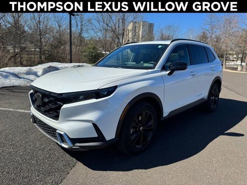 Used 2025 Honda CR-V Sport Touring image 1