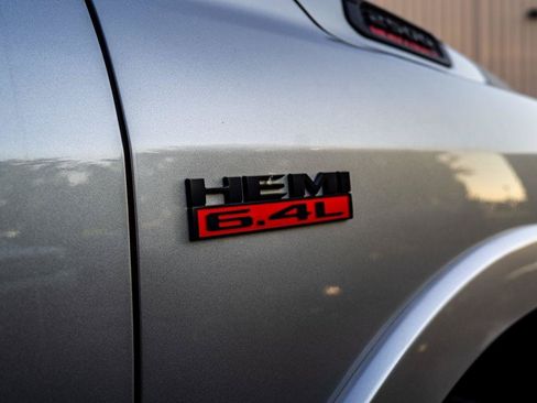 Used 2021 RAM 2500 Limited w/ Night Edition AWD/4WD image 9