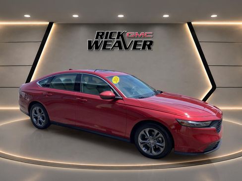 Used 2024 Honda Accord EX image 7